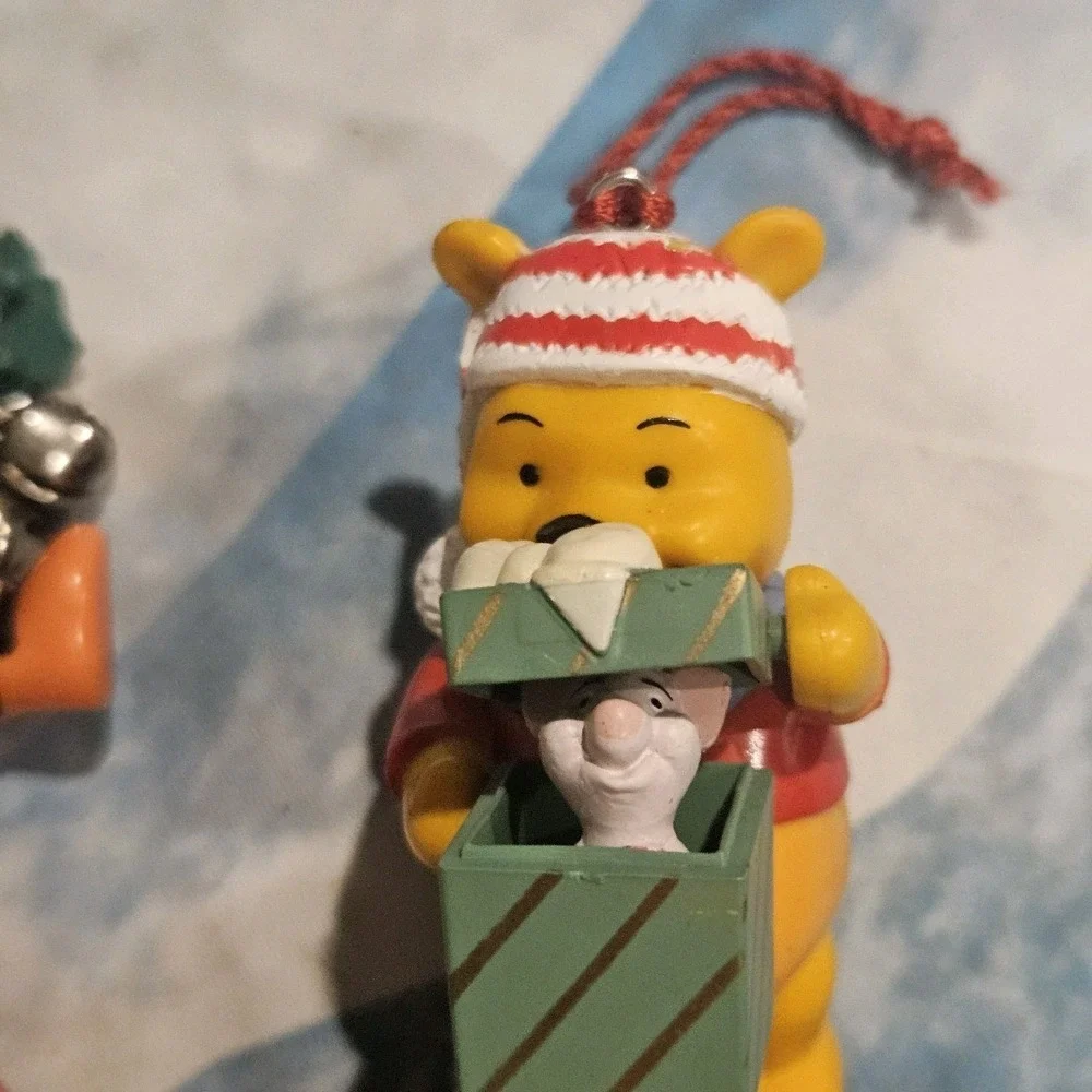 Disney Store 1996 Pooh's Winter Wonderland Pull String Ornaments Pooh Tigger Set